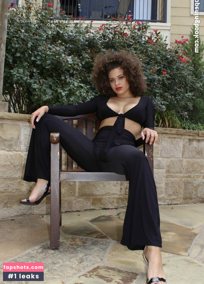 Micah Russell gallery photo #5