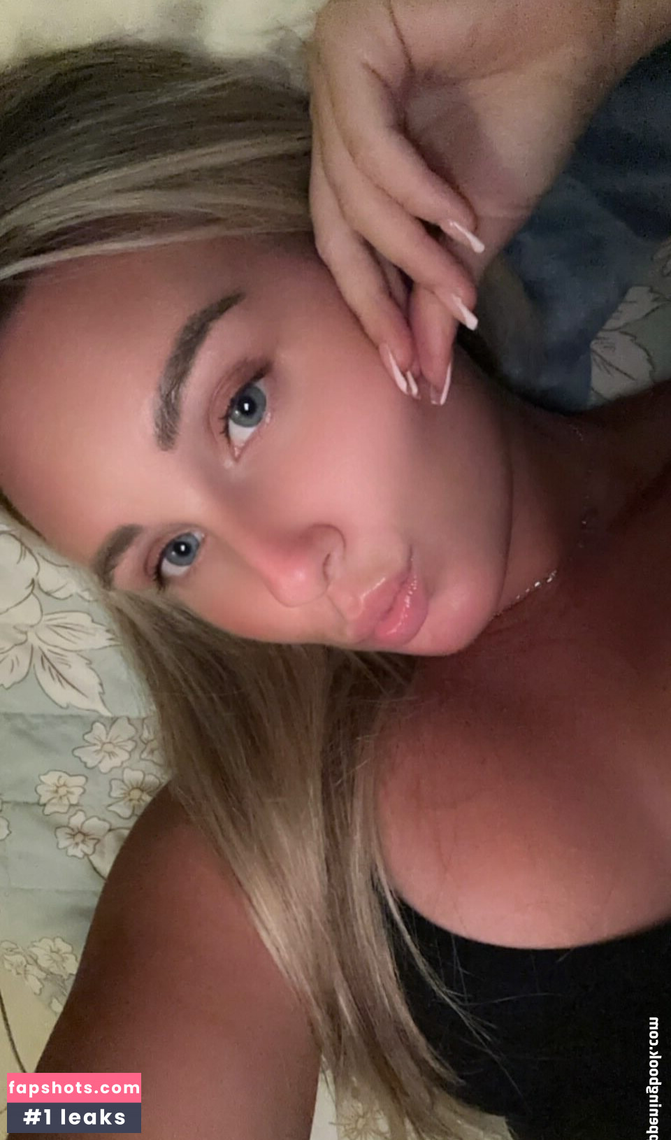 michabubbles Filtración Desnuda OnlyFans Foto #3 - Fapshots