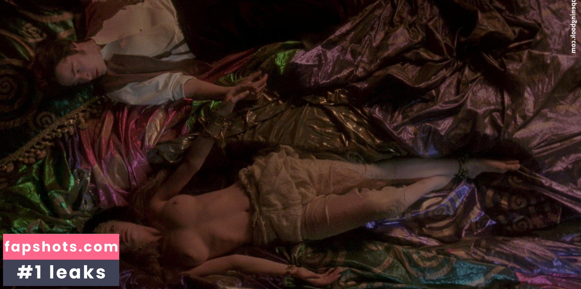 Michaela Bercu Filtración Desnuda OnlyFans Foto #4 - Fapshots