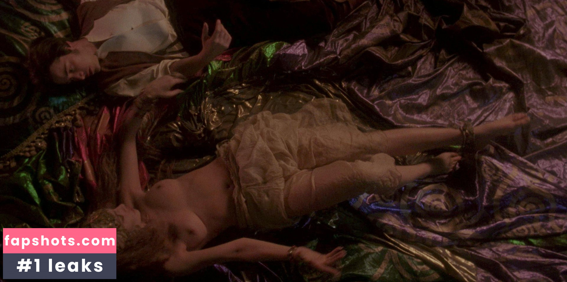 Michaela Bercu Filtración Desnuda OnlyFans Foto #5 - Fapshots