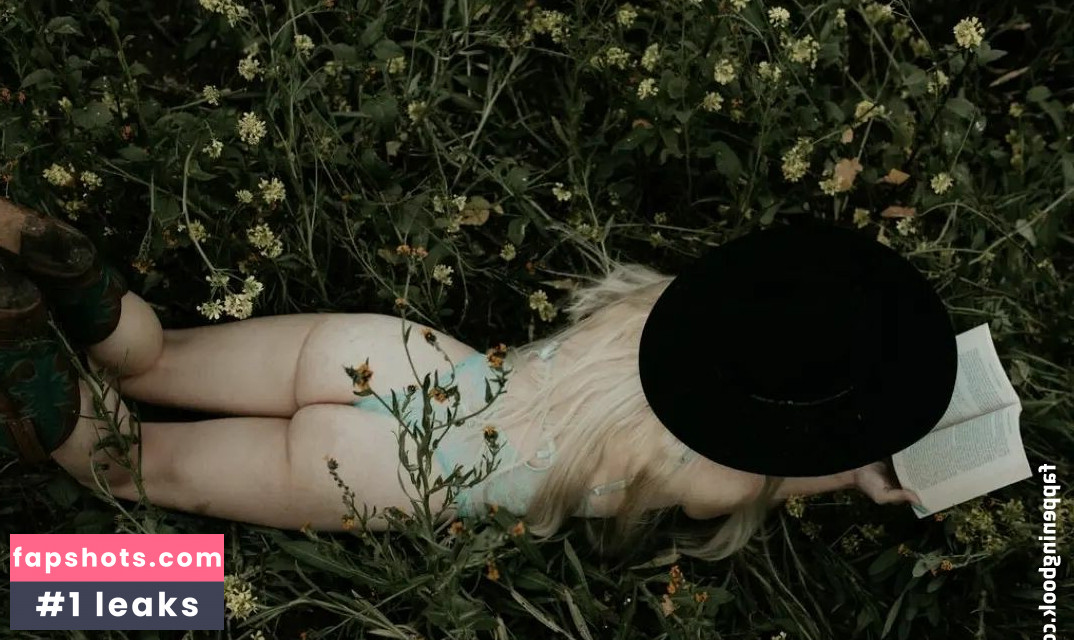 Michaela Green gallery photo #23