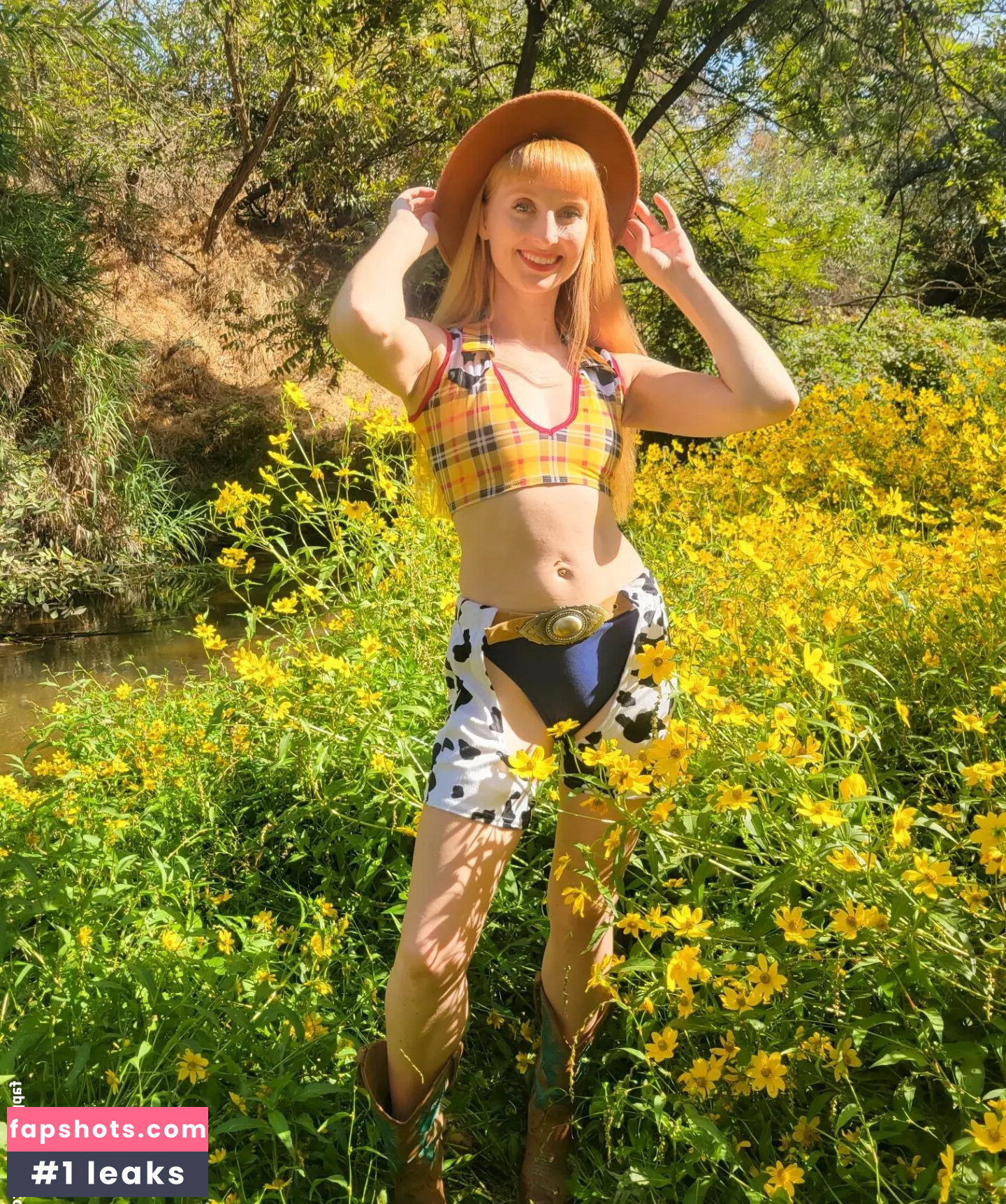 Michaela Green gallery photo #8