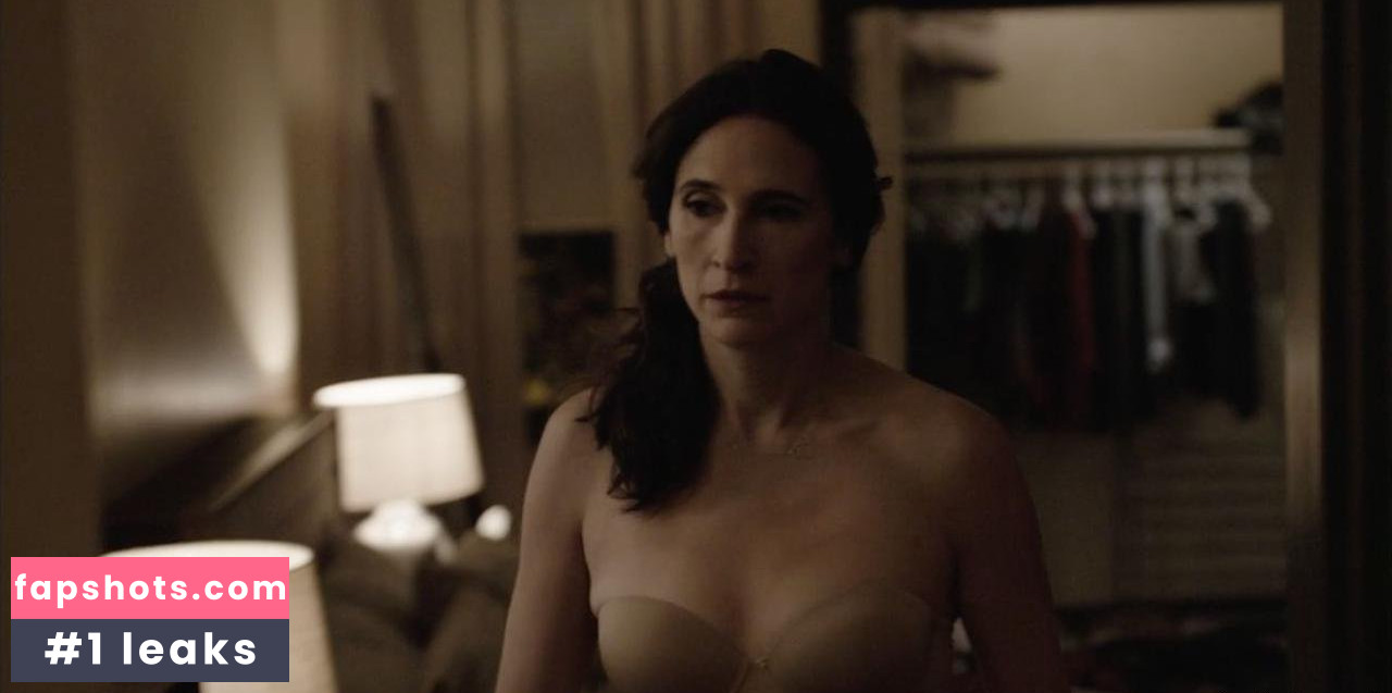 Michaela Watkins gallery photo #5