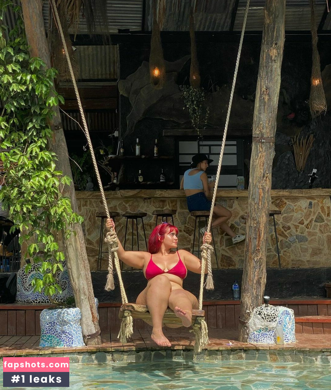 Michel Usuga gallery photo #16