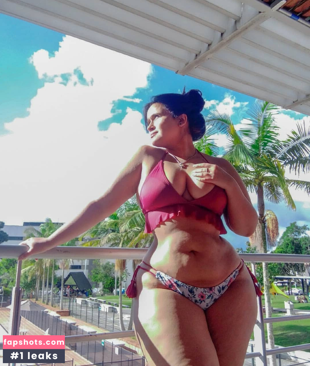 Michel Usuga gallery photo #18