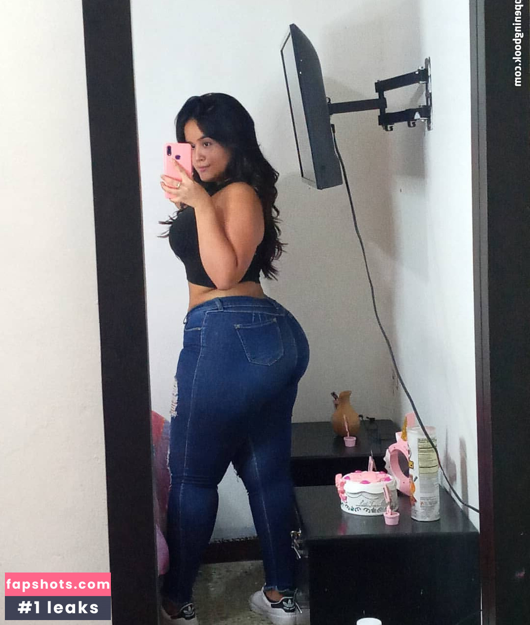 Michel Usuga gallery photo #22