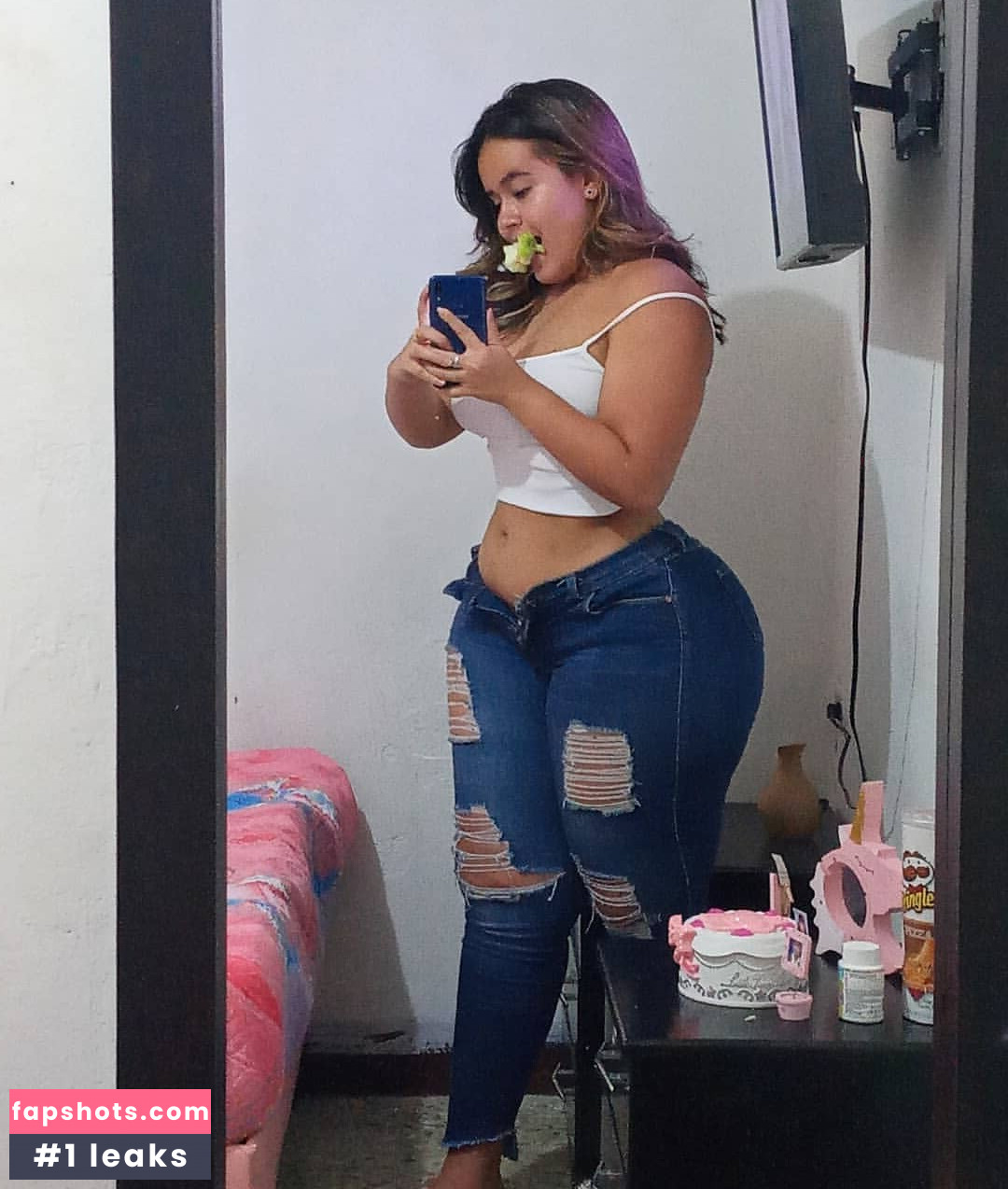 Michel Usuga gallery photo #34