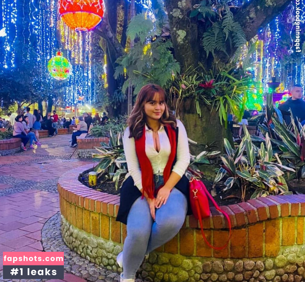 Michel Usuga gallery photo #42