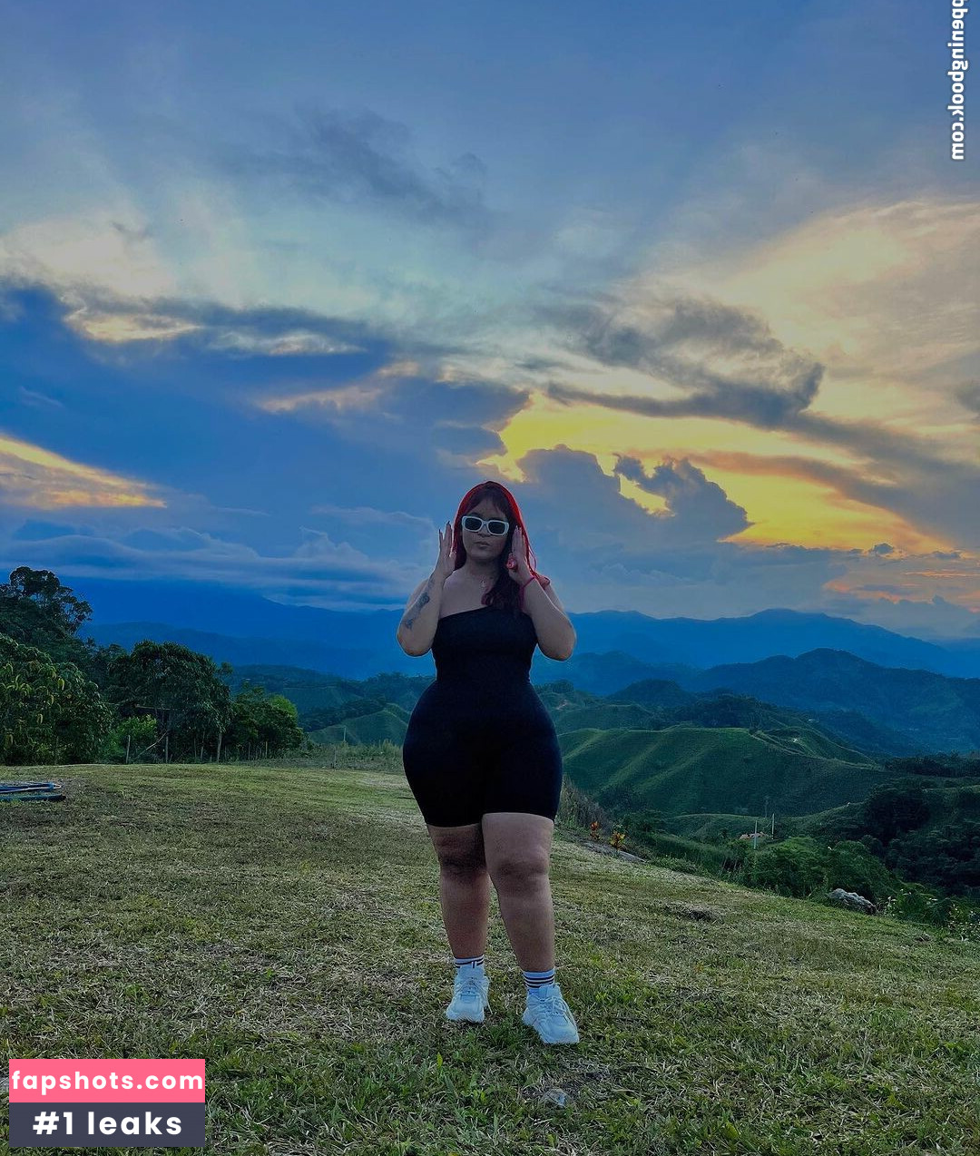 Michel Usuga gallery photo #6