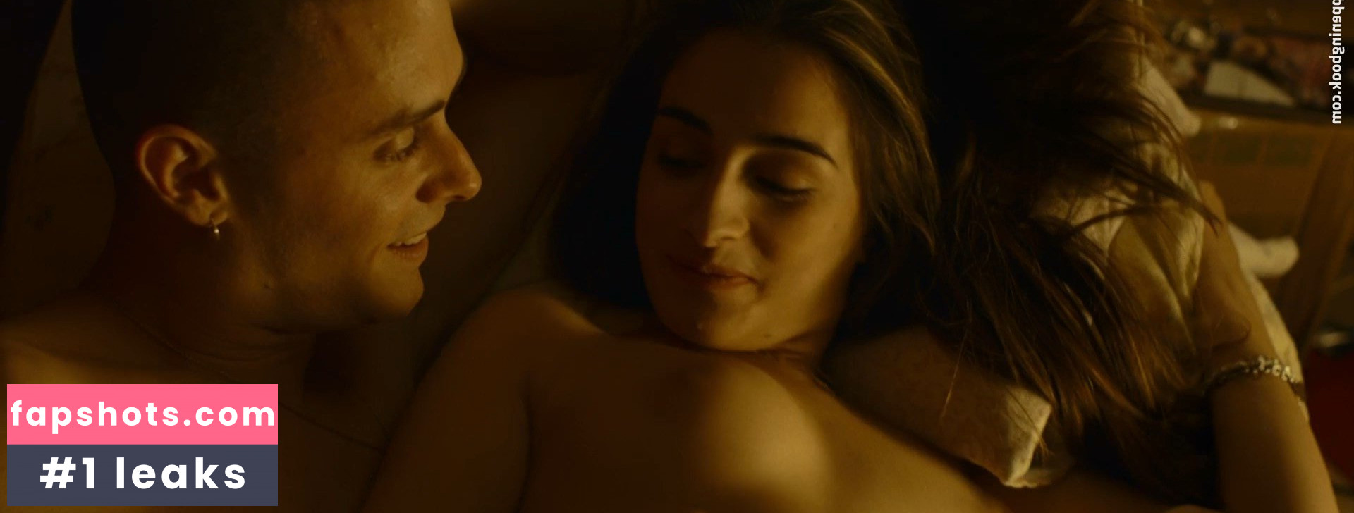 Michela De Rossi gallery photo #11