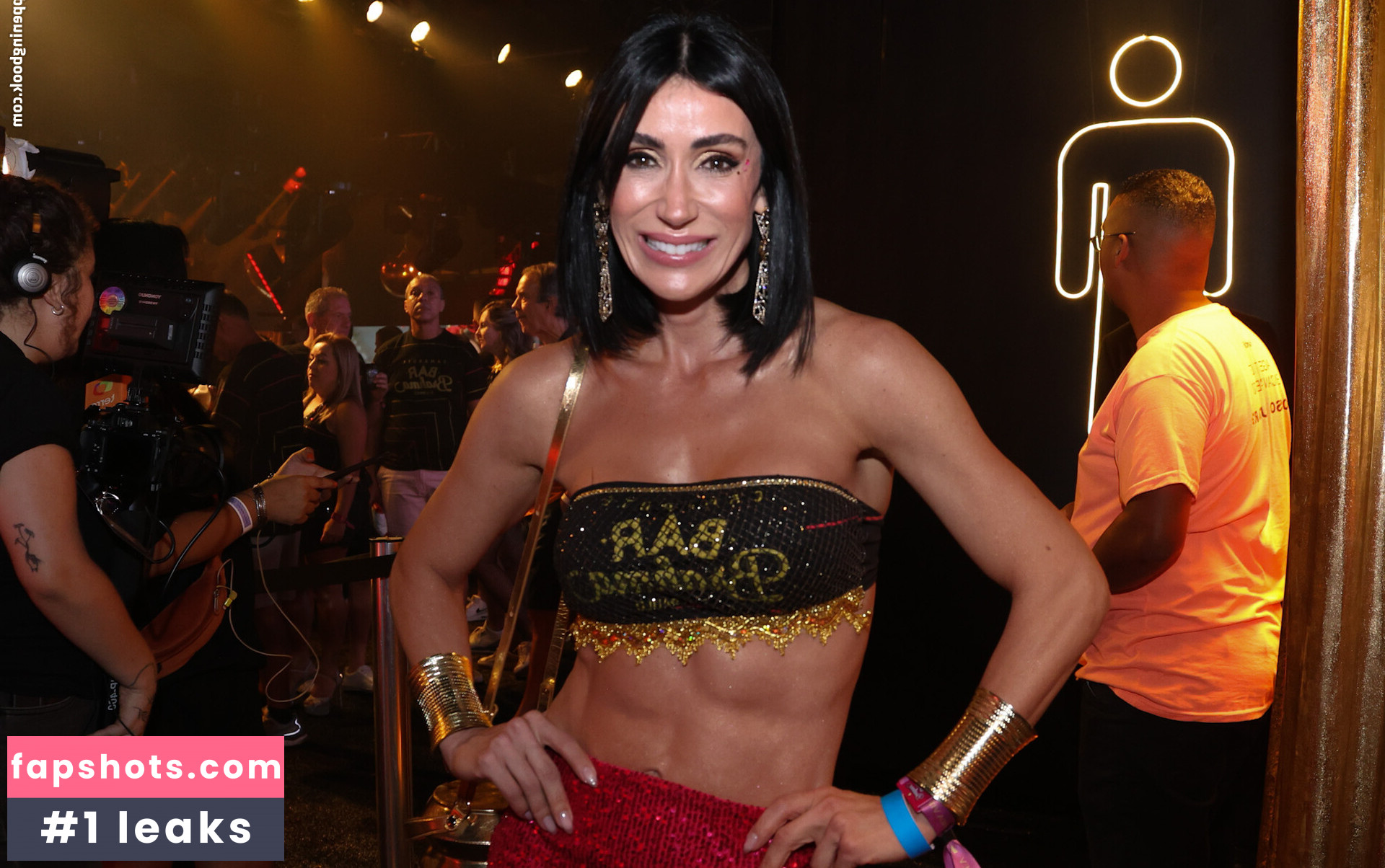 Michelle Barros gallery photo #4