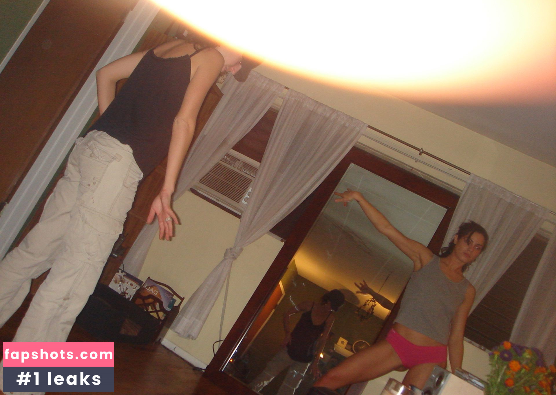 Michelle Borth gallery photo #26