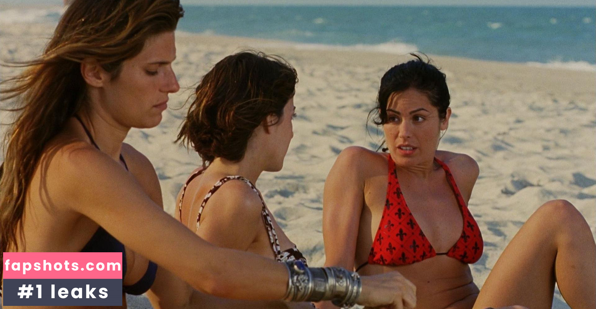 Michelle Borth gallery photo #96