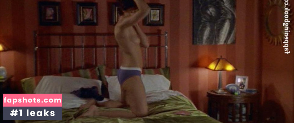 Michelle Clunie gallery photo #20