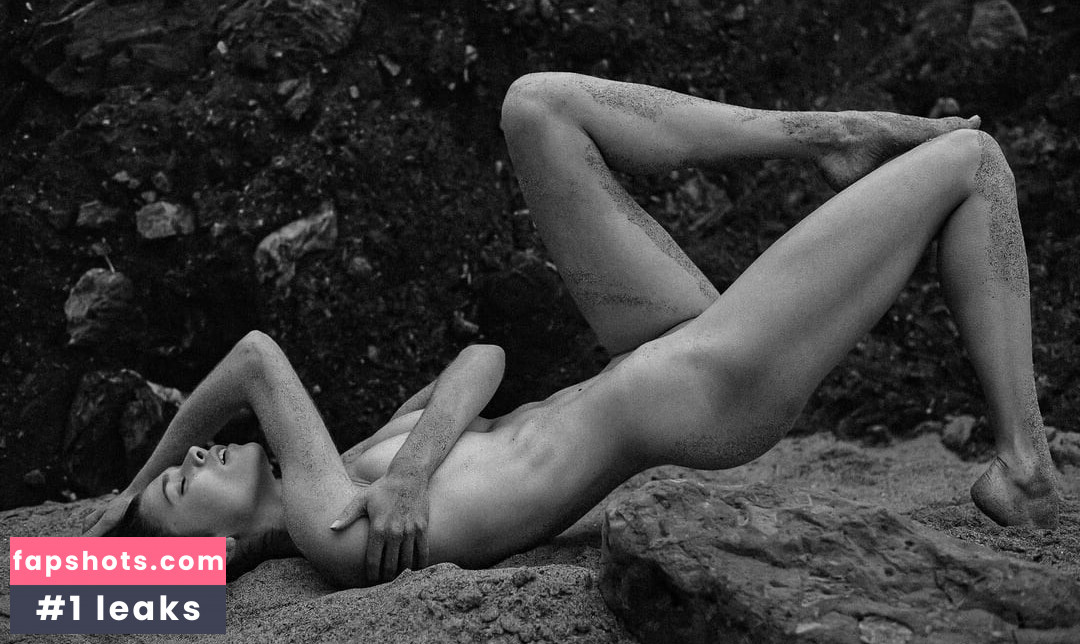 Michelle Ellyse Schlaman gallery photo #3