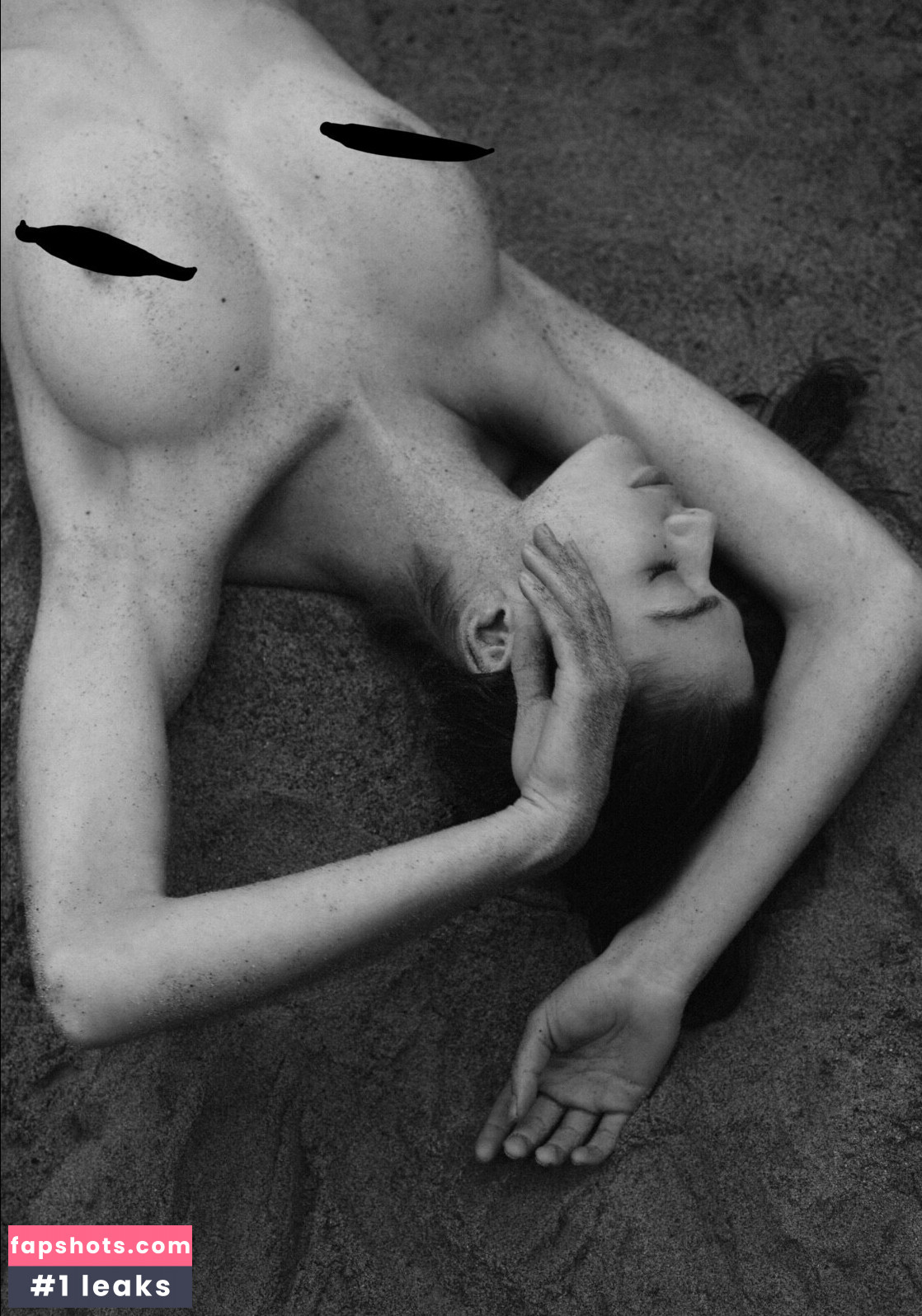 Michelle Ellyse Schlaman gallery photo #44