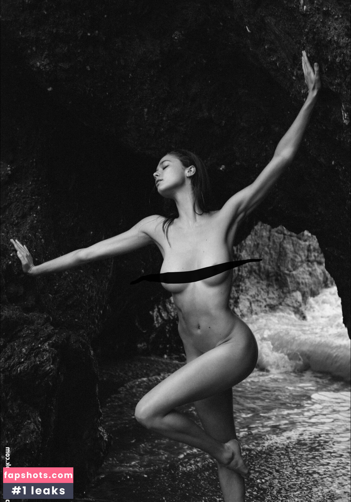 Michelle Ellyse Schlaman gallery photo #48