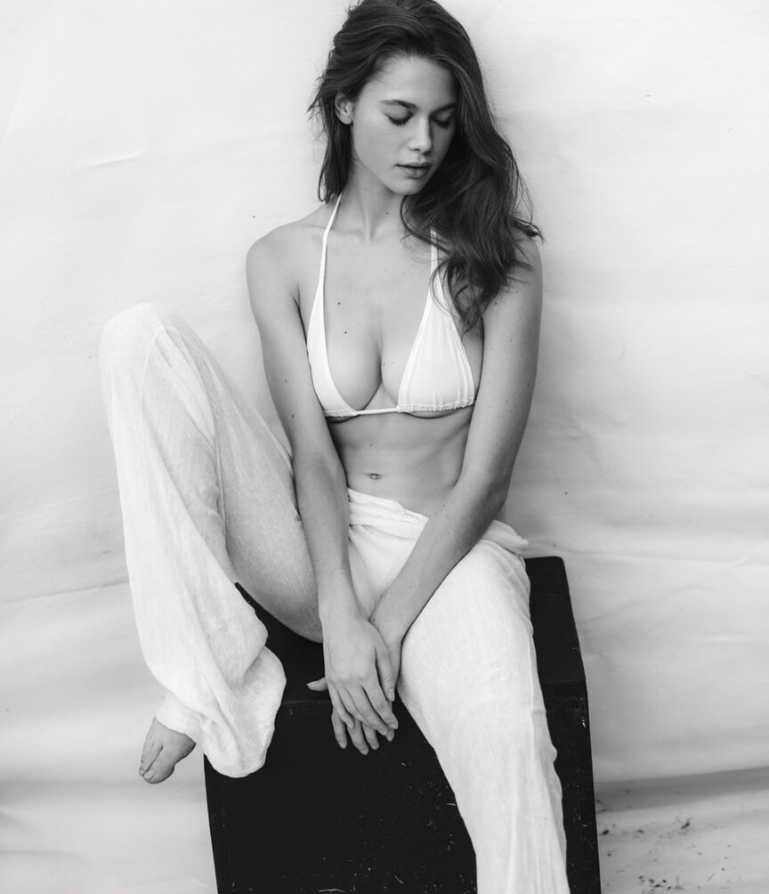 michelle-ellyse-schlaman Nude Leaks OnlyFans Photos #122 - LeakJerk