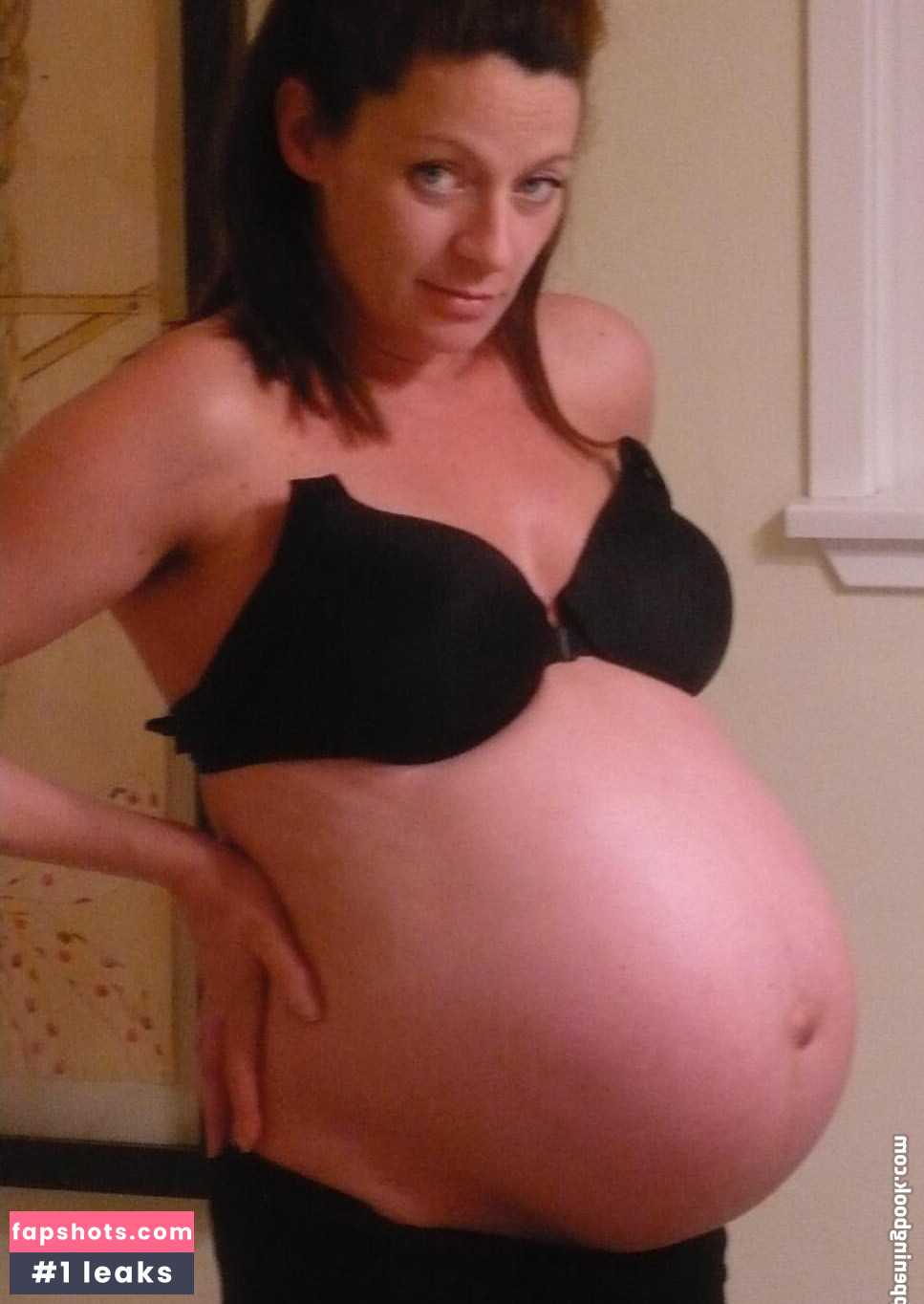 Michelle Gomez gallery photo #11