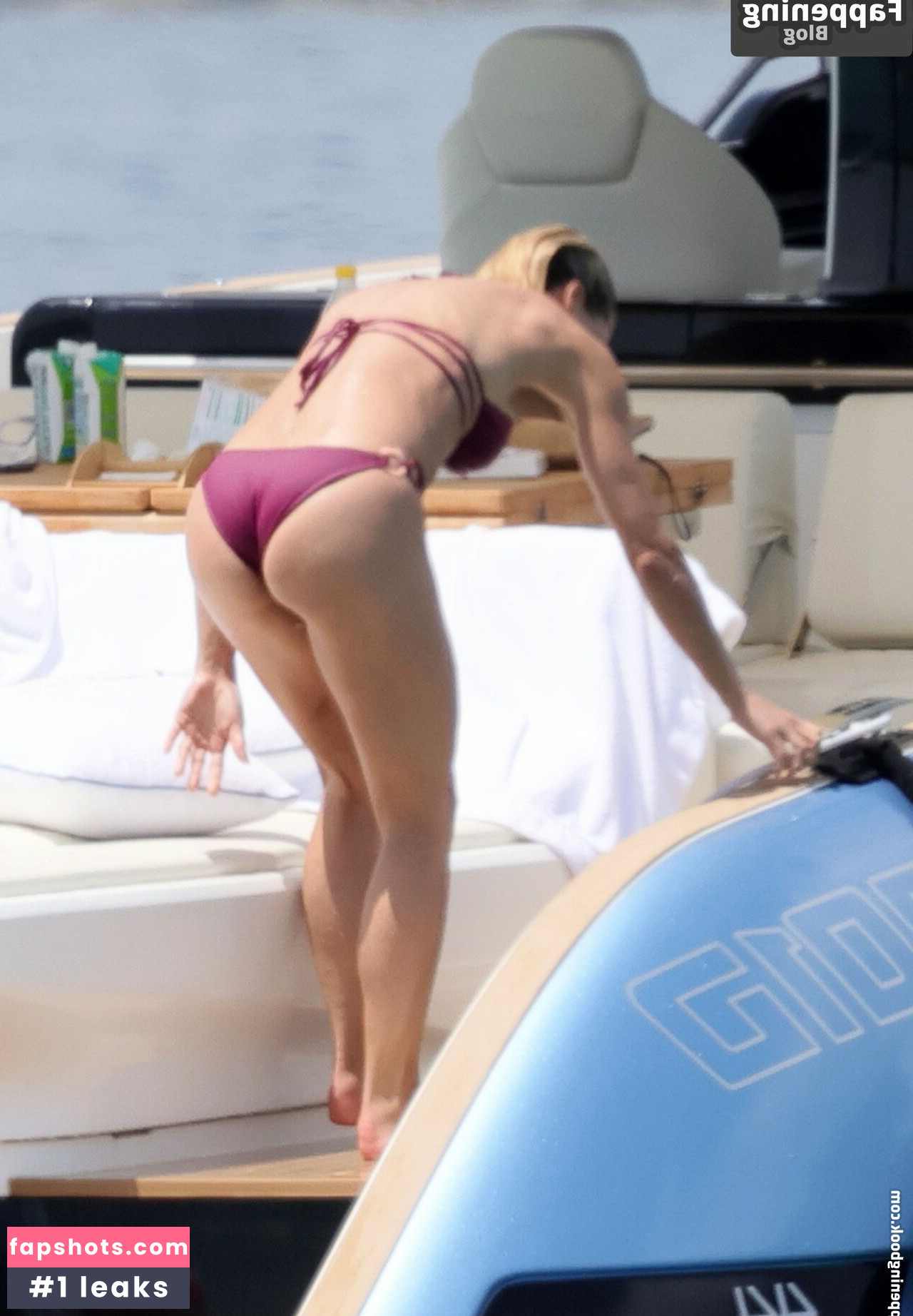 Michelle Hunziker gallery photo #153