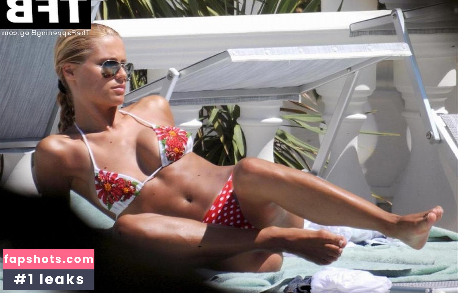 Michelle Hunziker gallery photo #242