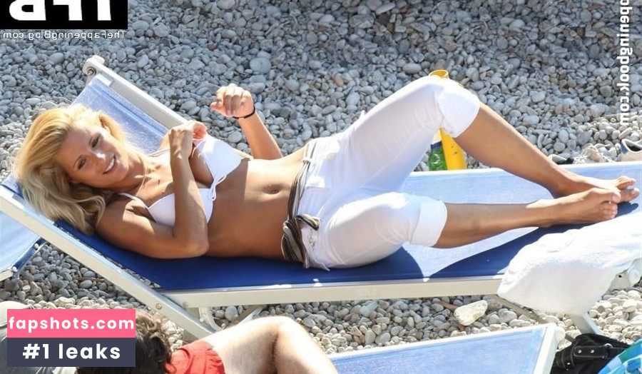 Michelle Hunziker gallery photo #261