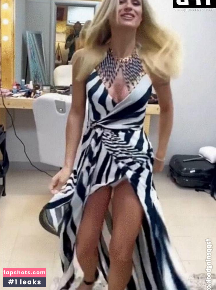 Michelle Hunziker gallery photo #286