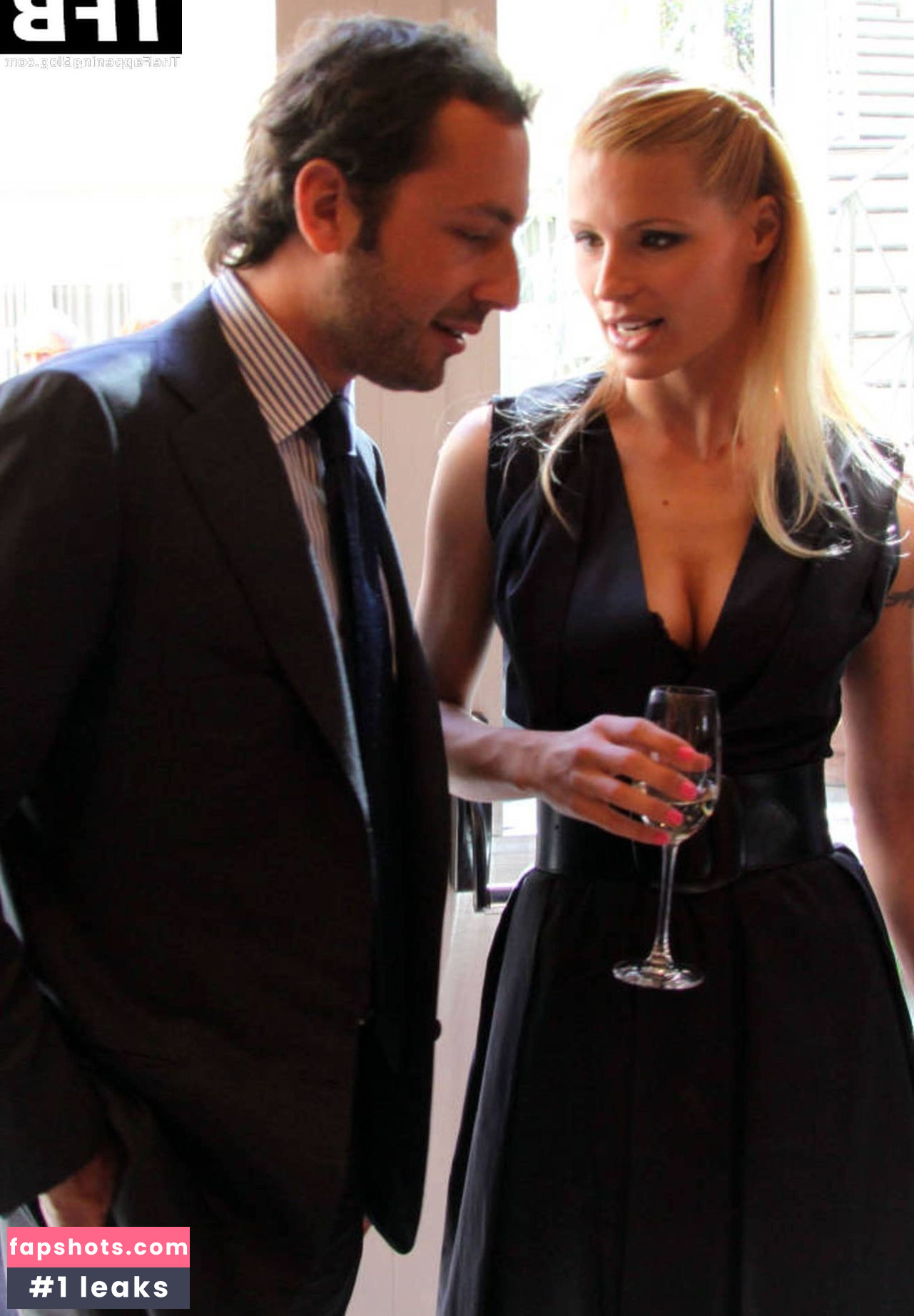 Michelle Hunziker gallery photo #329