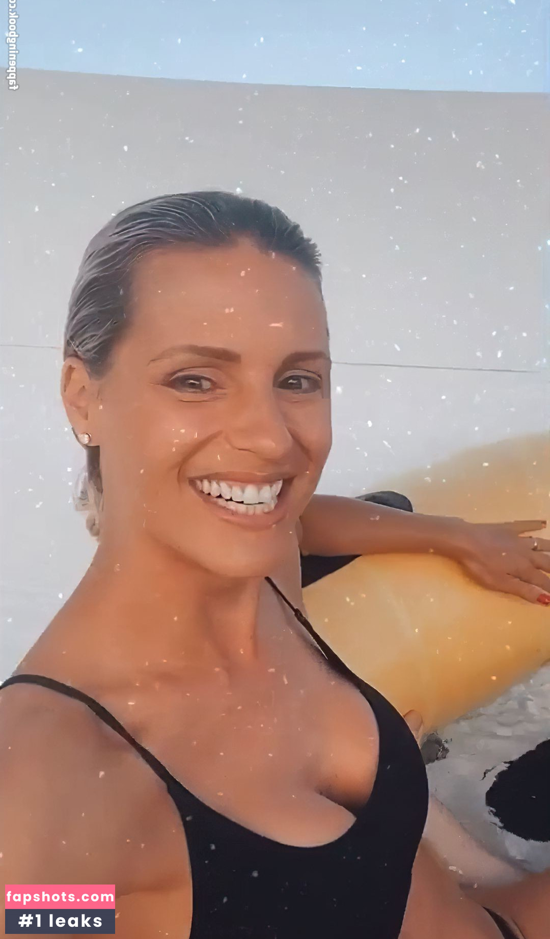 Michelle Hunziker gallery photo #419