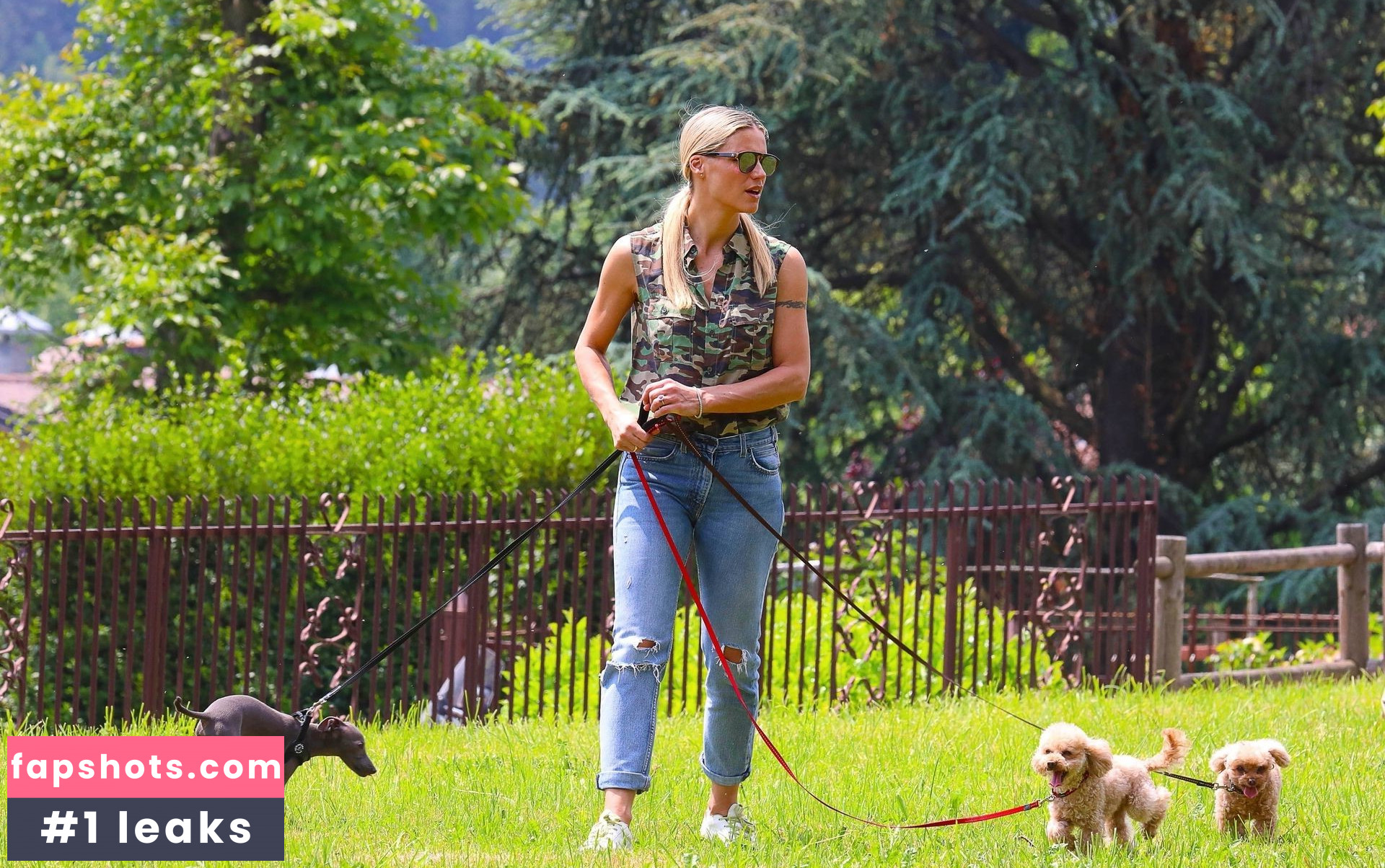 Michelle Hunziker gallery photo #496