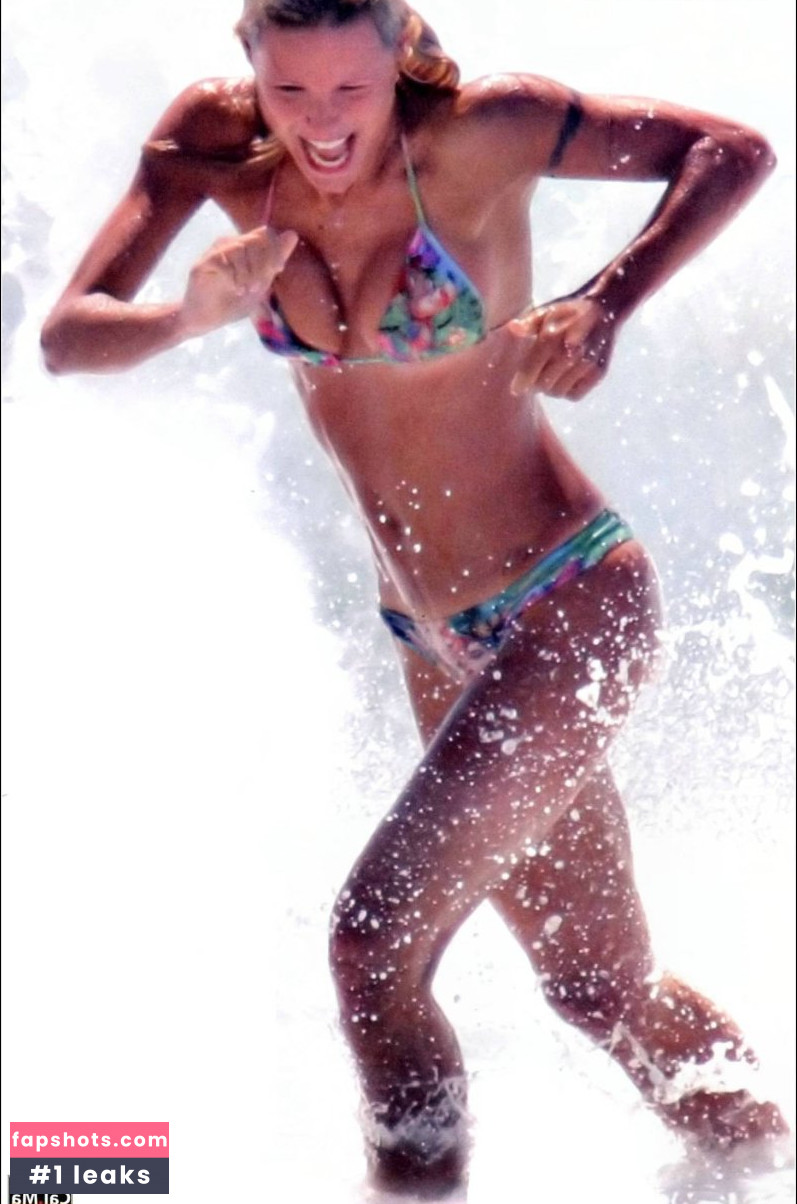 Michelle Hunziker gallery photo #537