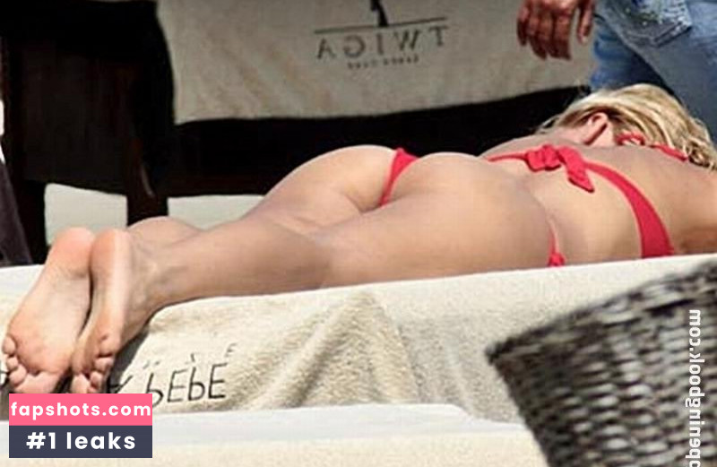 Michelle Hunziker gallery photo #542