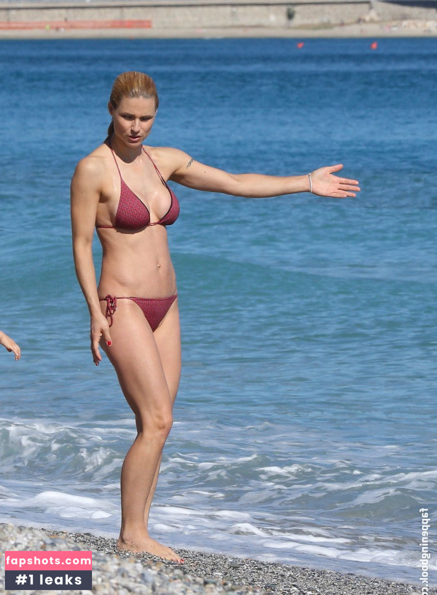Michelle Hunziker gallery photo #657
