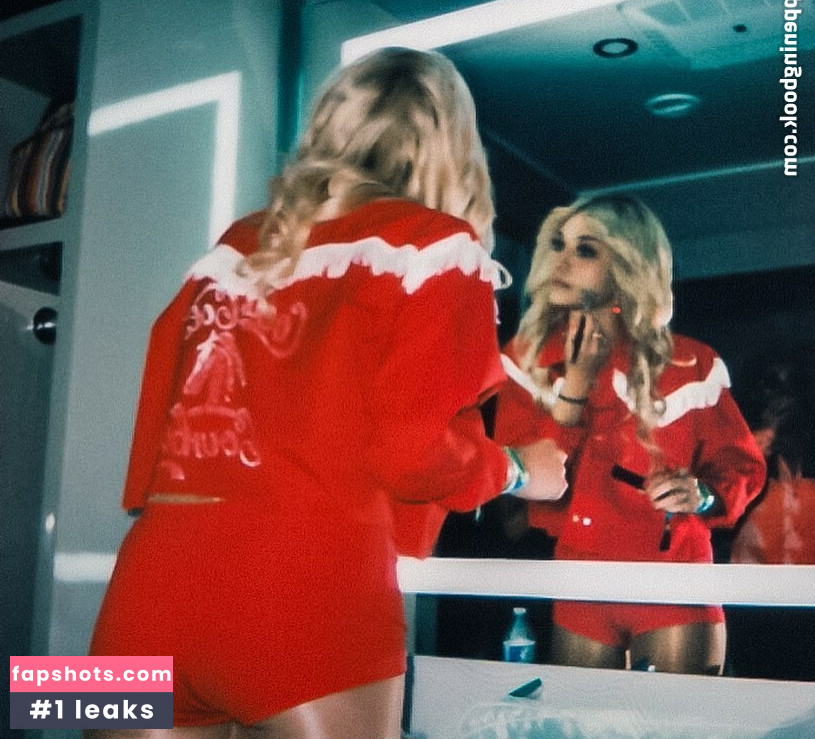 Michelle Joy gallery photo #20