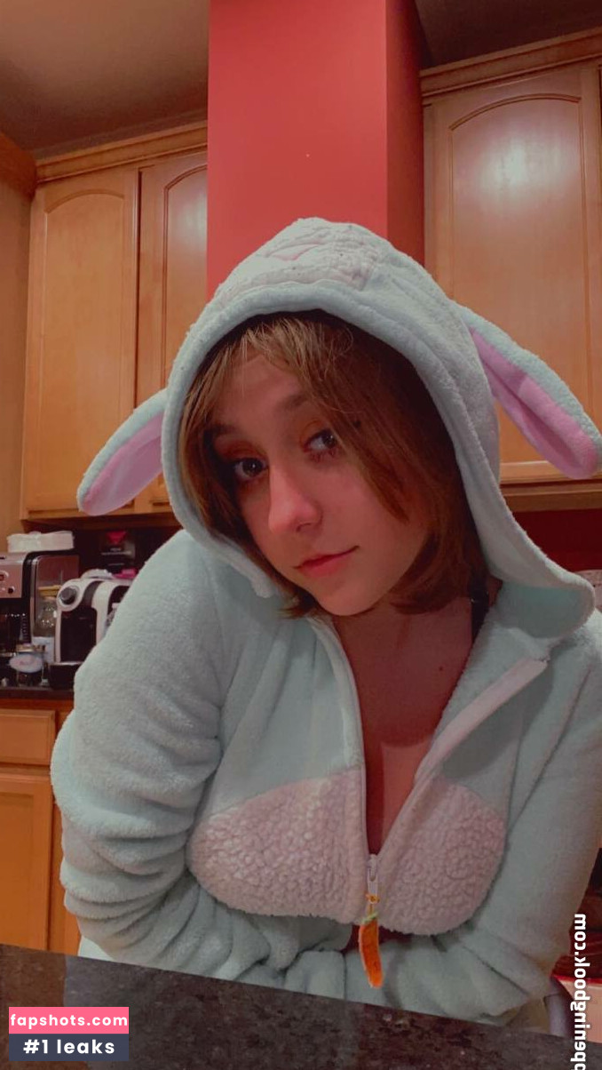 Michelle Kodryan gallery photo #16