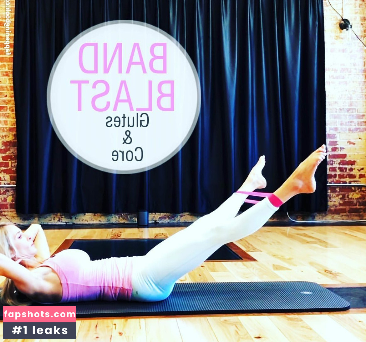 Michelle Laframboise gallery photo #4