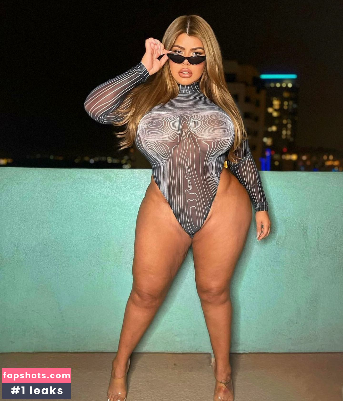 Michelle Mendez Nude Leaks OnlyFans Photos #20 - LeakJerk