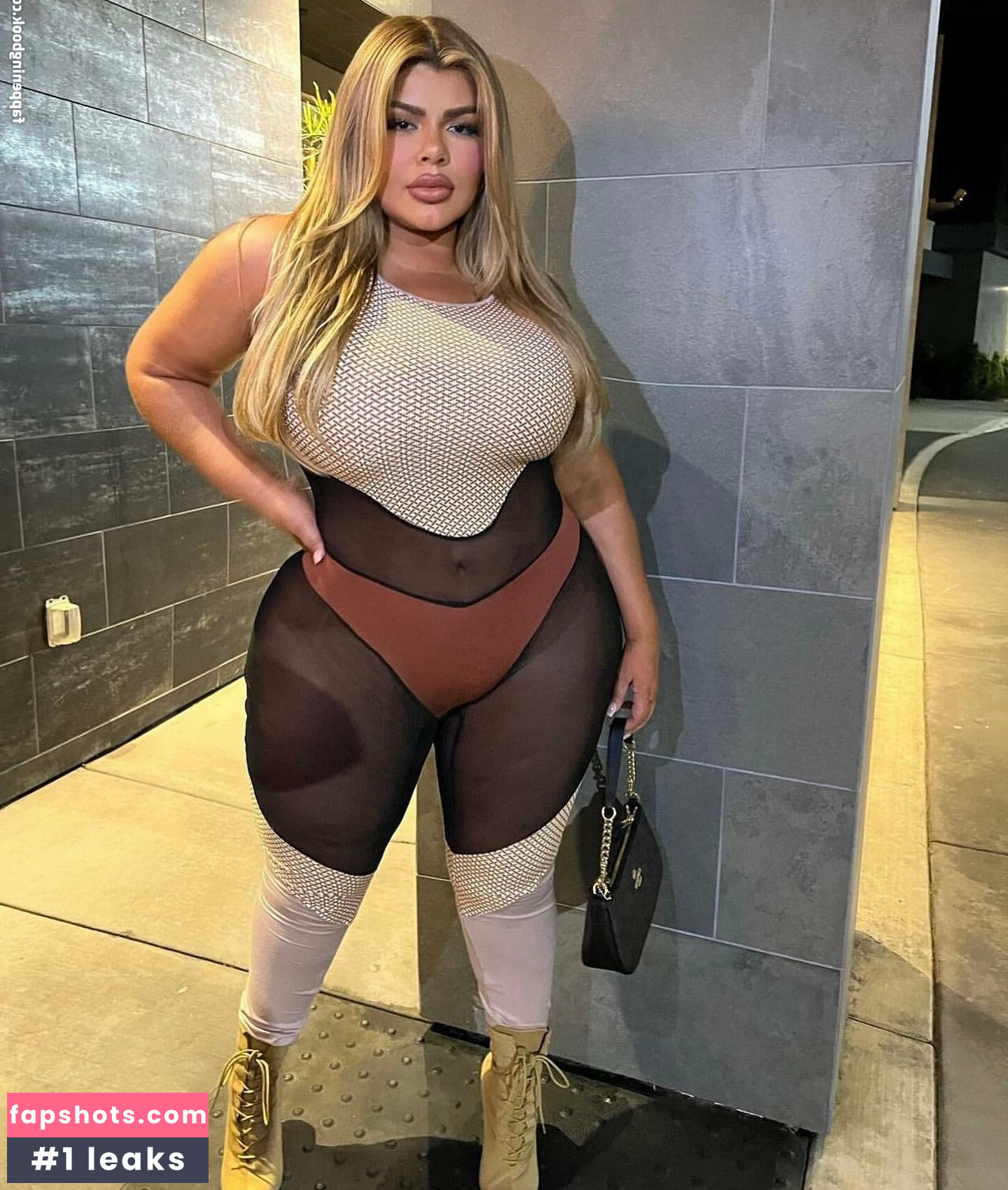 Michelle Mendez Nude Leaks OnlyFans Photos #28 - LeakJerk