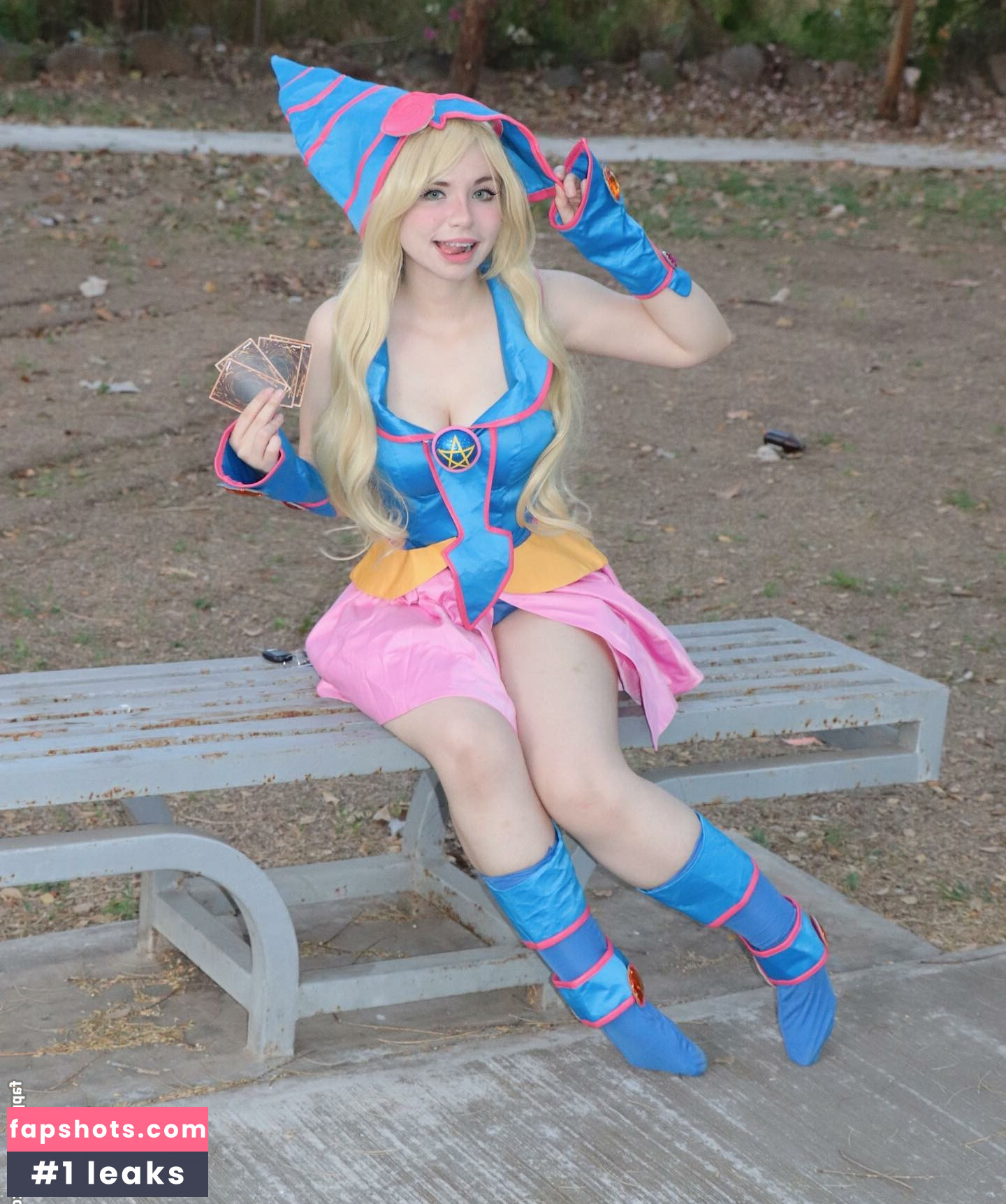 Michelle Mondragon gallery photo #2