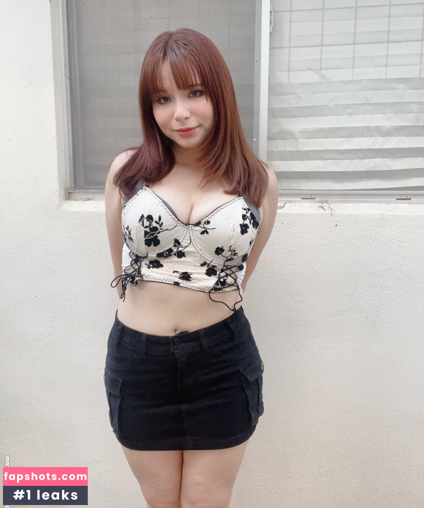 Michelle Mondragon gallery photo #10