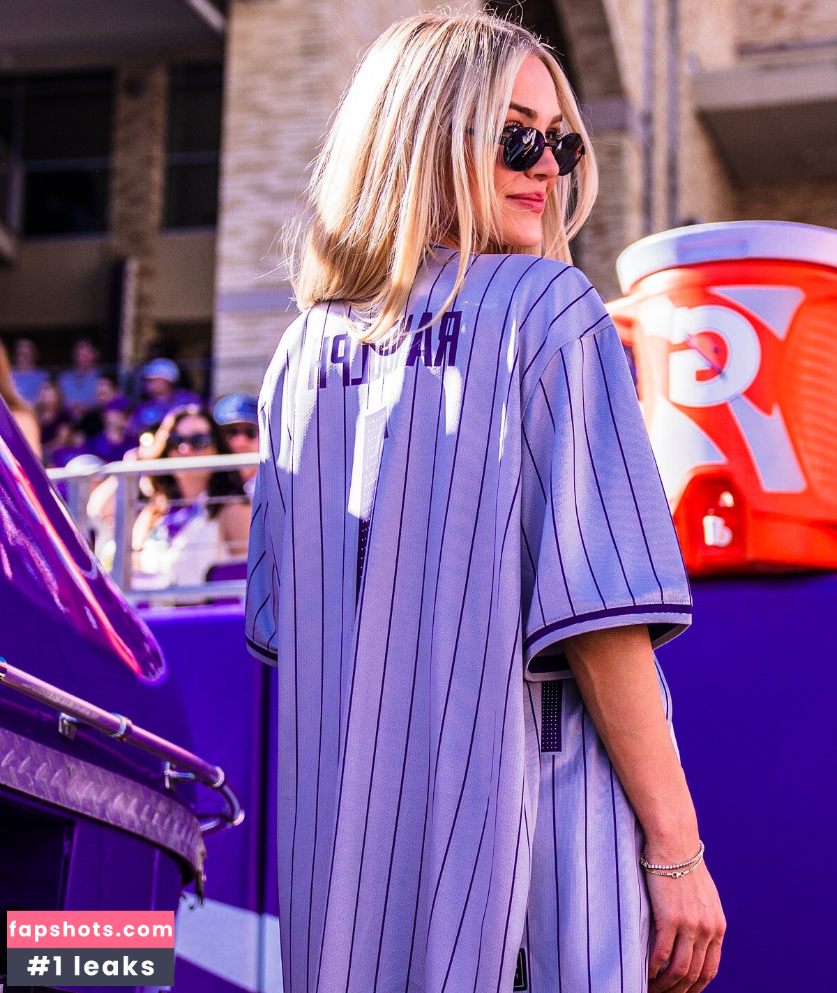 Michelle Randolph gallery photo #9