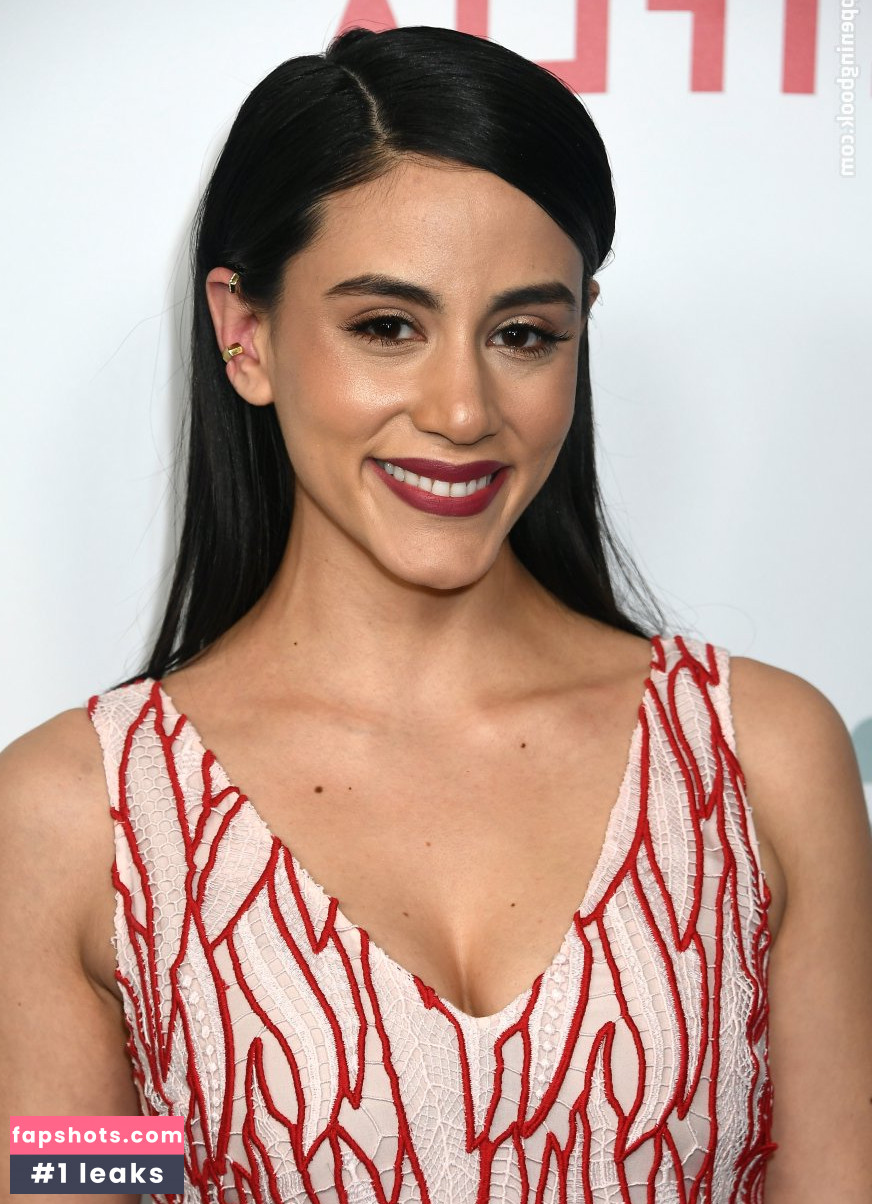 Michelle Veintimilla gallery photo #3