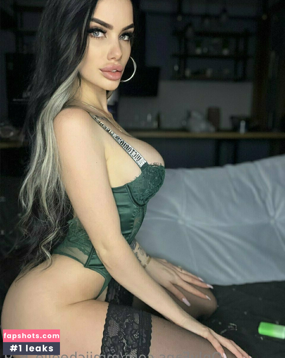 michelle6_9 Filtración Desnuda OnlyFans Foto #16 - Fapshots