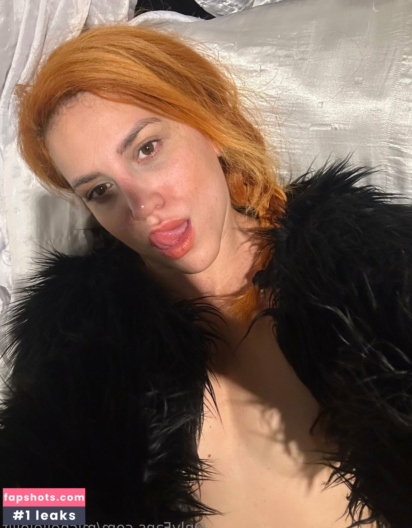 michellelollit gallery photo #2