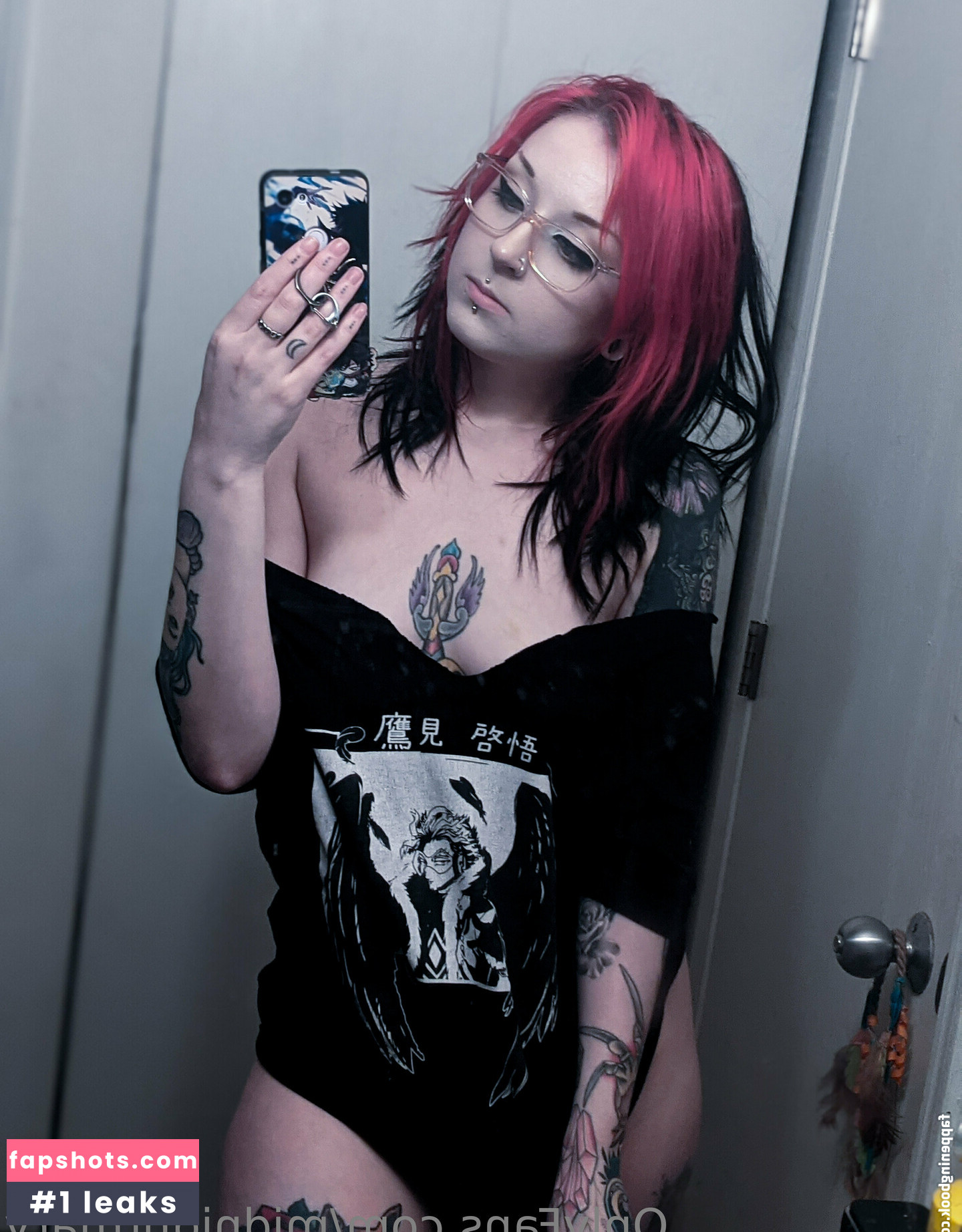 Midnight Mary gallery photo #3