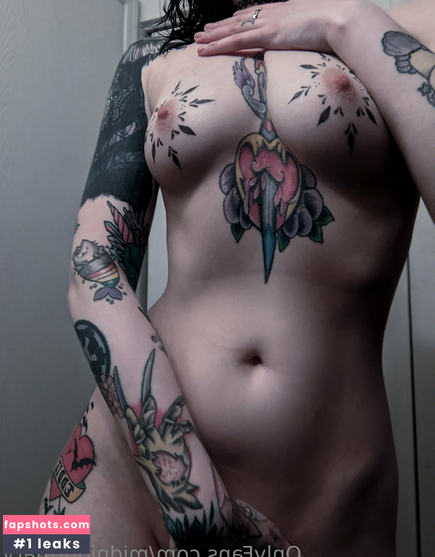 Midnight Mary gallery photo #6