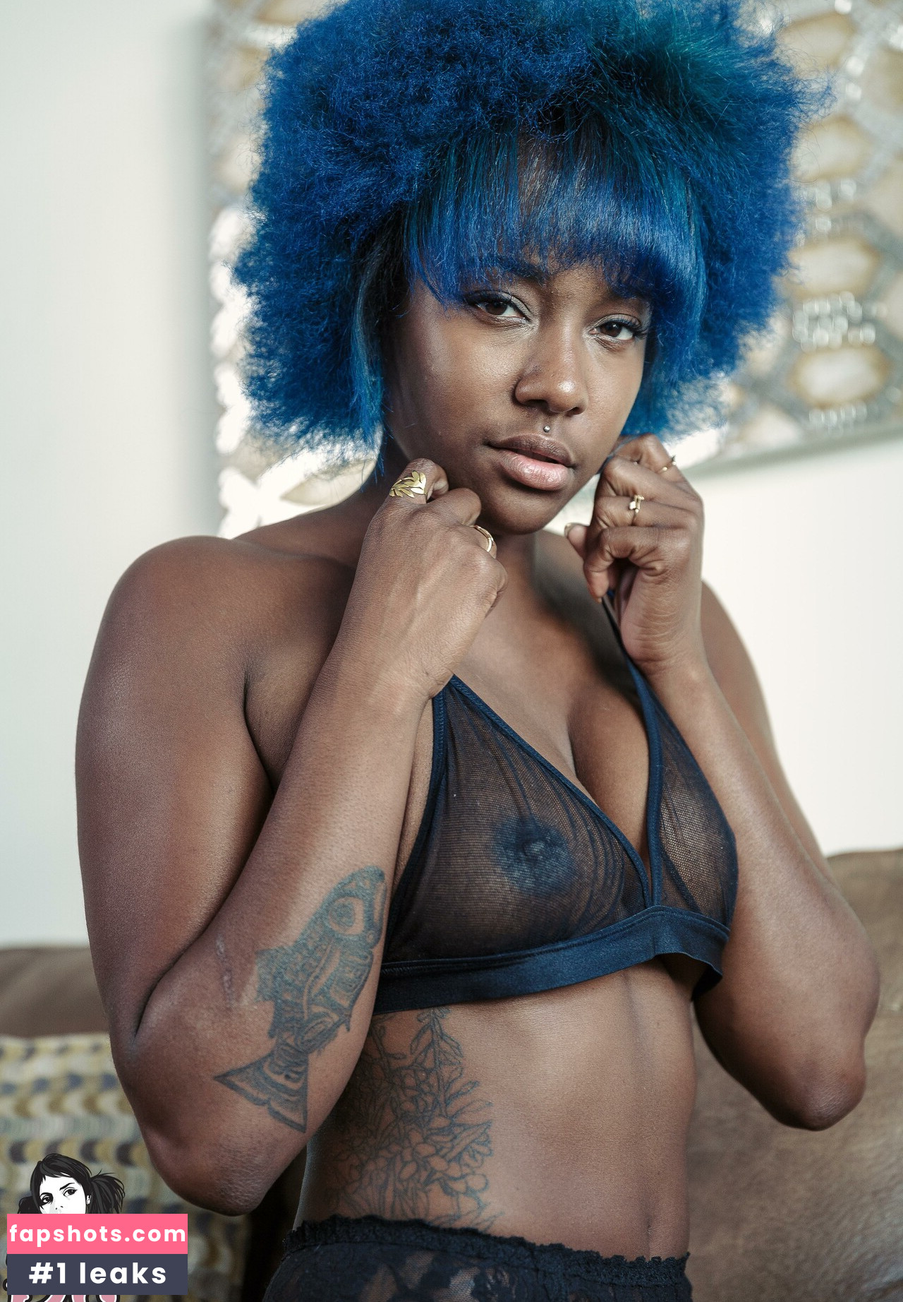 Midnight gallery photo #65