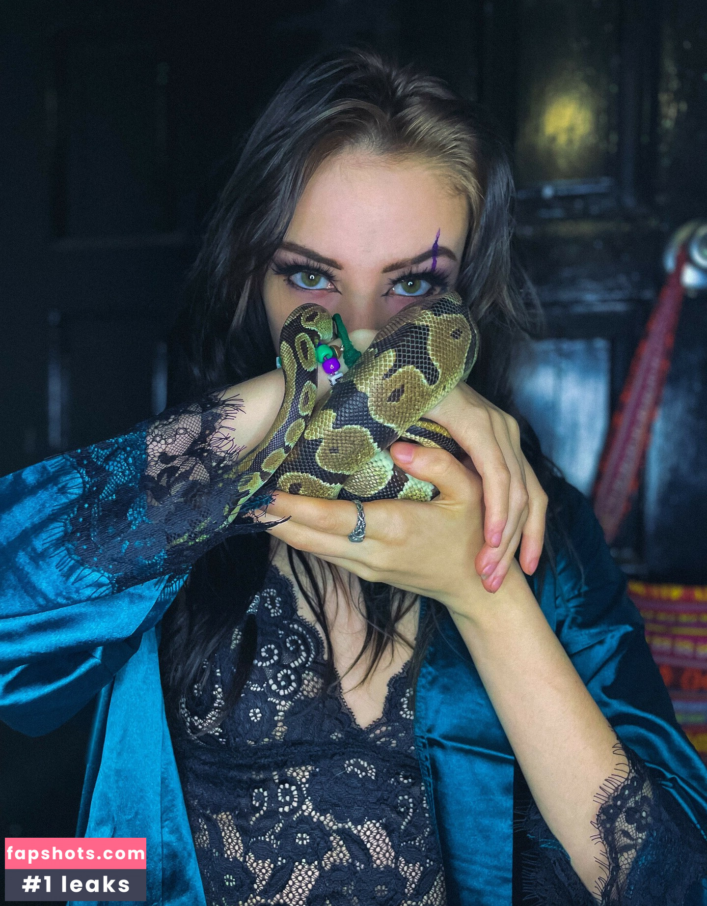 Midnight_rav3n gallery photo #67