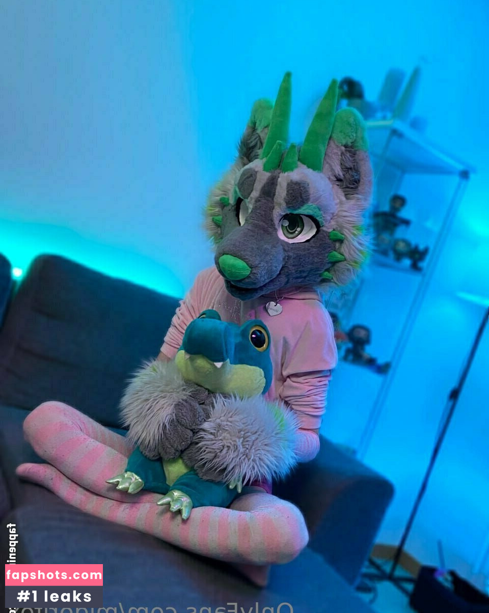 midorifox Nude Leaks OnlyFans Photos #5 - LeakJerk