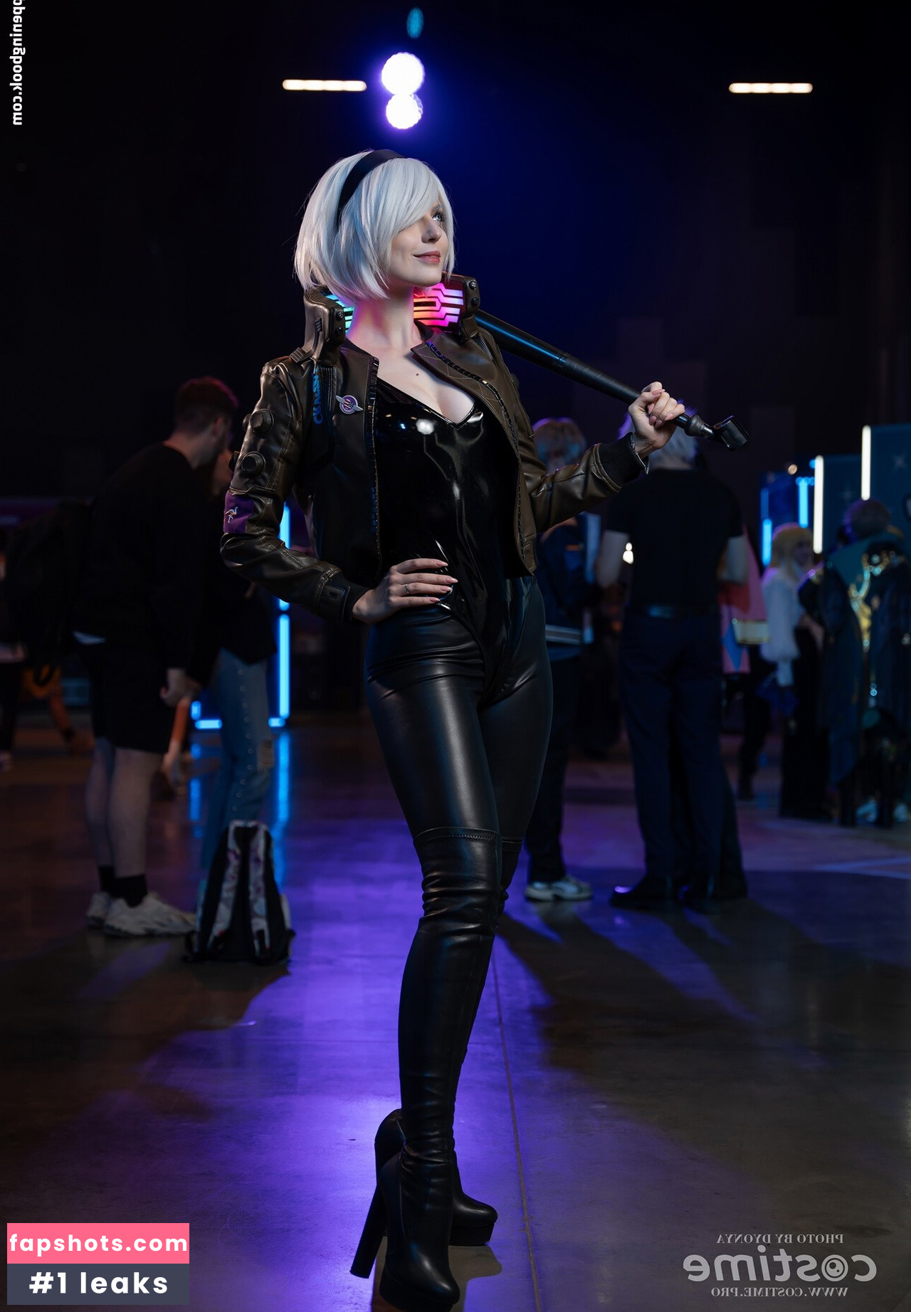 MightyRaccoon gallery photo #28